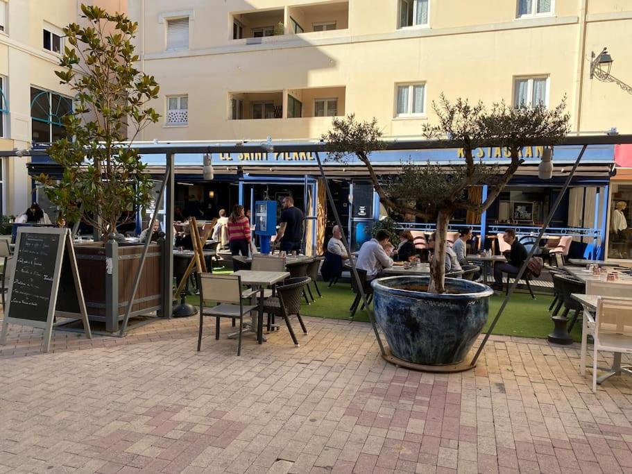 Akropole De Caroline, Central, Lumineux, Calme, Free Parking, Lift, 3 Beds Draguignan Ngoại thất bức ảnh