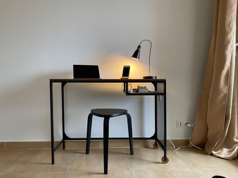 Akropole De Caroline, Central, Lumineux, Calme, Free Parking, Lift, 3 Beds Draguignan Ngoại thất bức ảnh